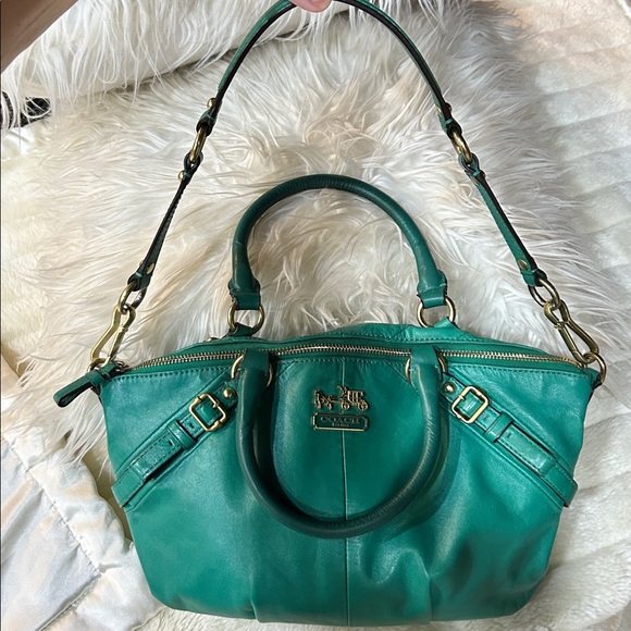 Coach Madison Juliet Leather GUC Handle Residue - Picture 5 of 16